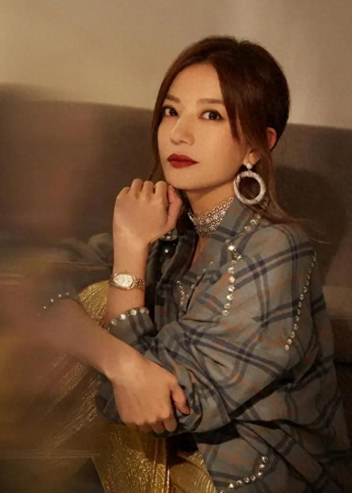 图片[6]-“小燕子”赵薇为何被娱乐圈“除名”原因曝光-淘米副业