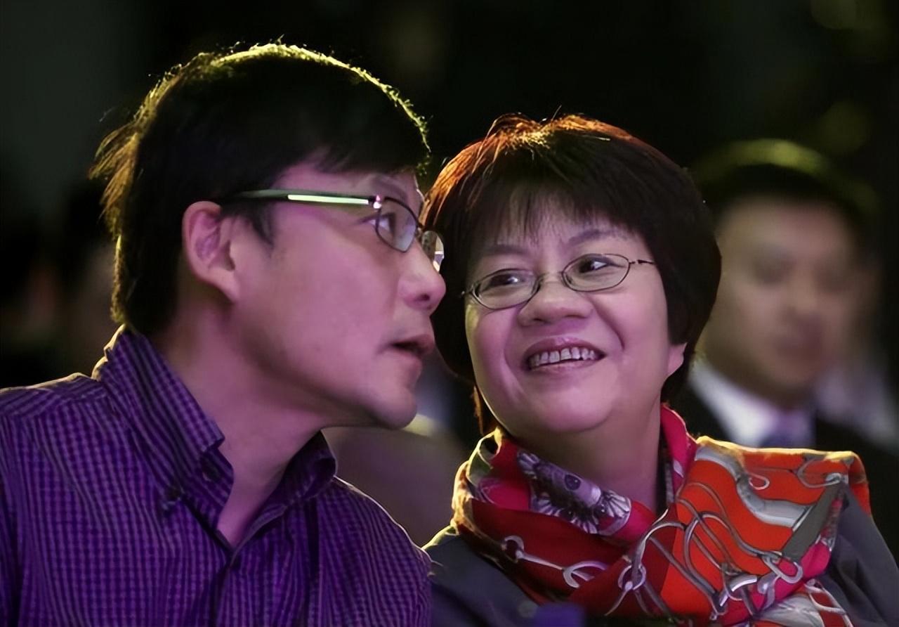 图片[2]-李国庆宣布离婚成功：仍相信婚姻没钱不怕被骗，1.3亿是双方平分的，和叶璇没单独约过会跟俞渝已经不联系了-淘米副业