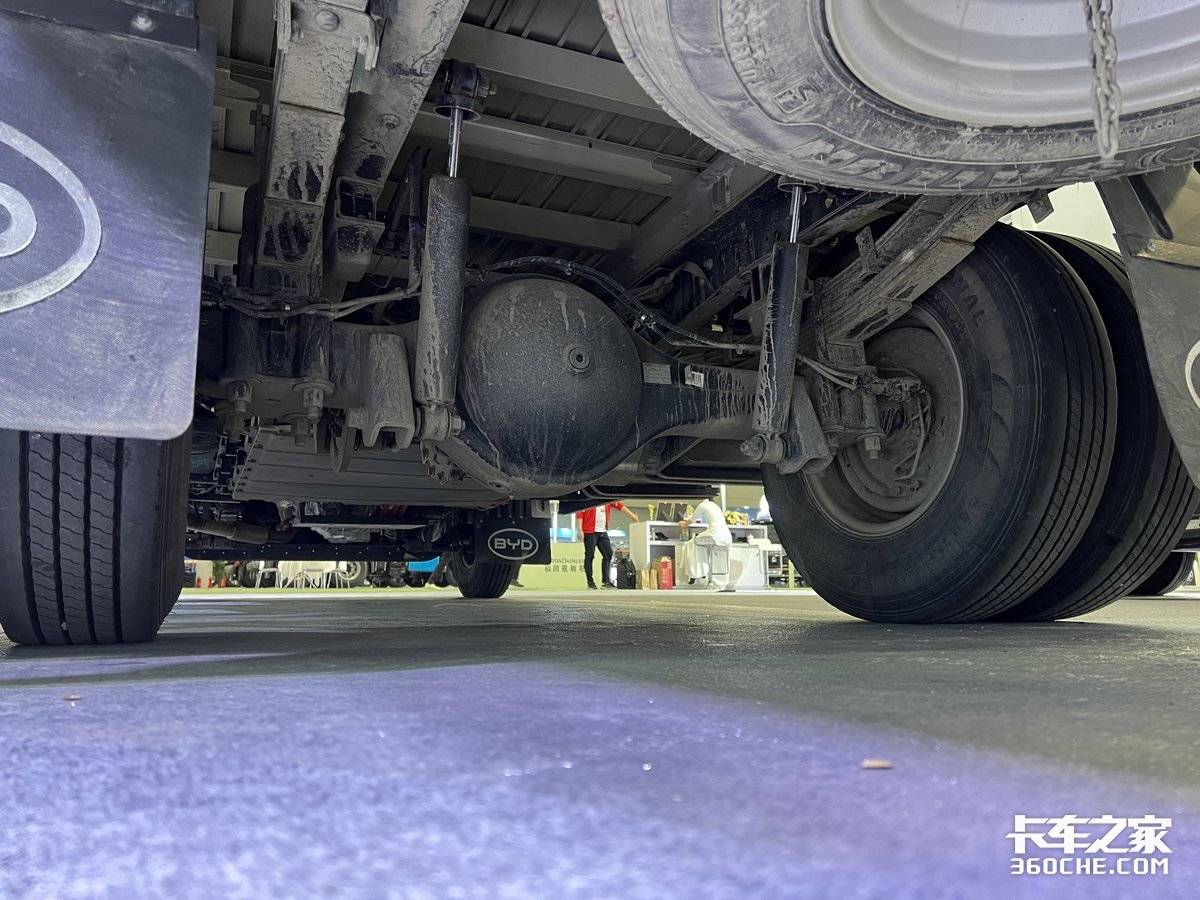 图片[2]-比亚迪又掀桌子！T5DM混动轻卡续航1000km，只要13.98万！-淘米副业