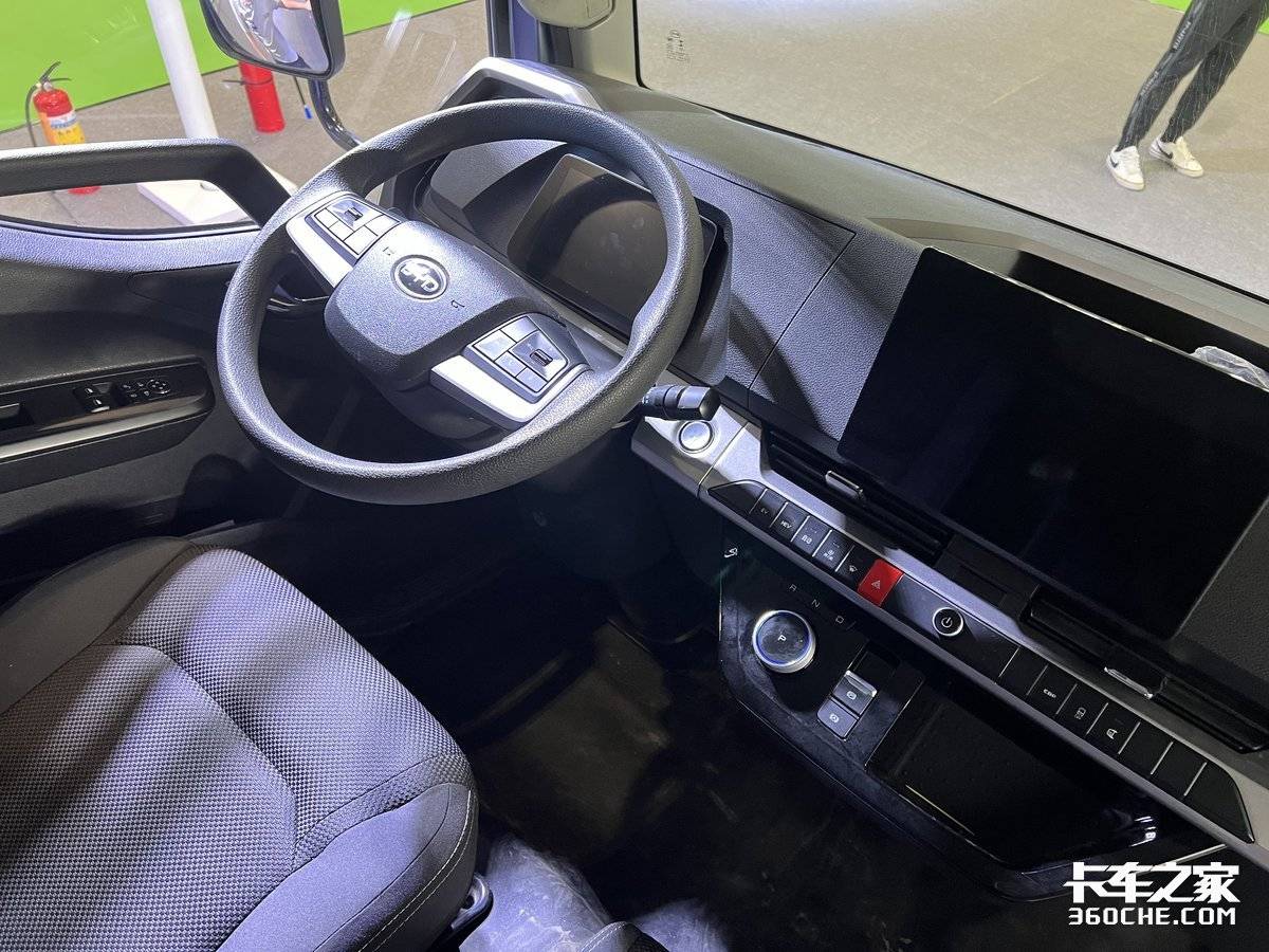 图片[8]-比亚迪又掀桌子！T5DM混动轻卡续航1000km，只要13.98万！-淘米副业