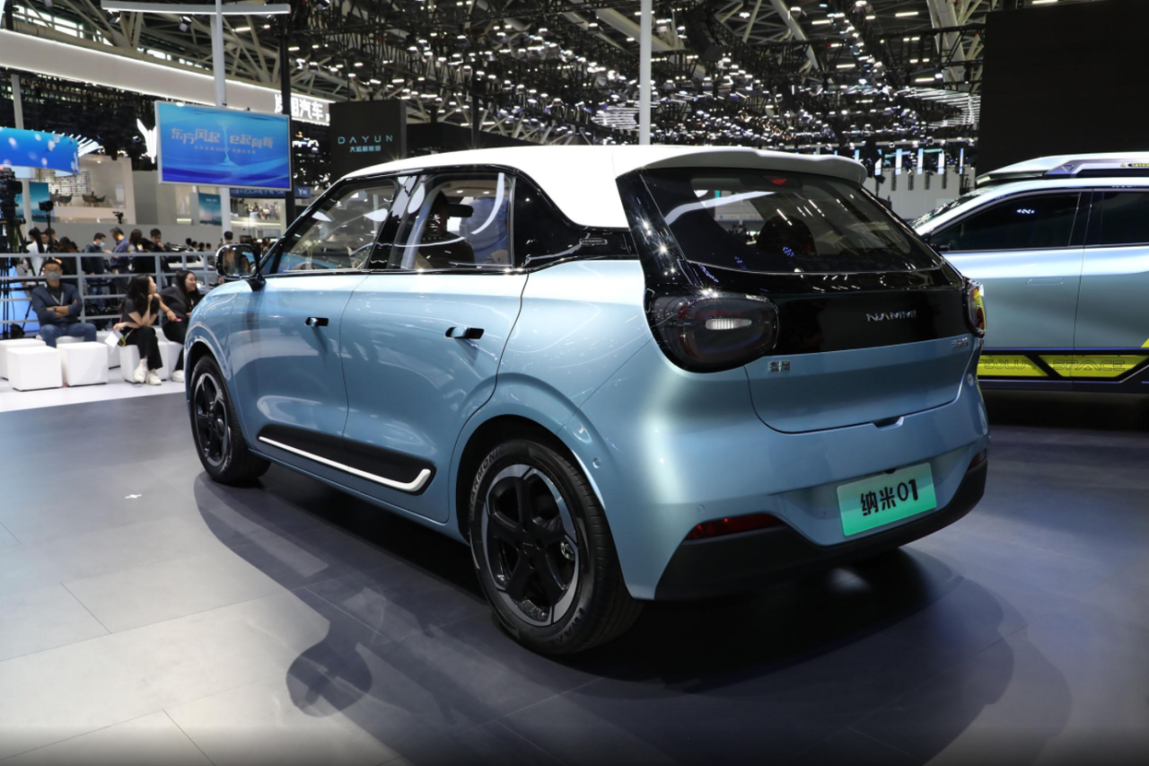 图片[3]-五门五座，无框玻璃，430公里续航，纳米01搅局代步市场-淘米副业