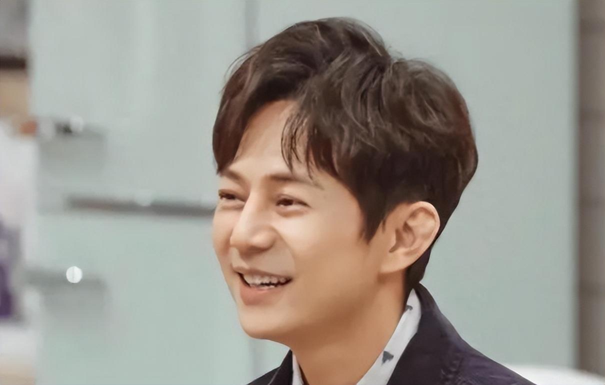 图片[7]-何炅真实身高是多少？（还有人在质疑何炅的身高，好几年前不就已经解密了吗？）-淘米副业