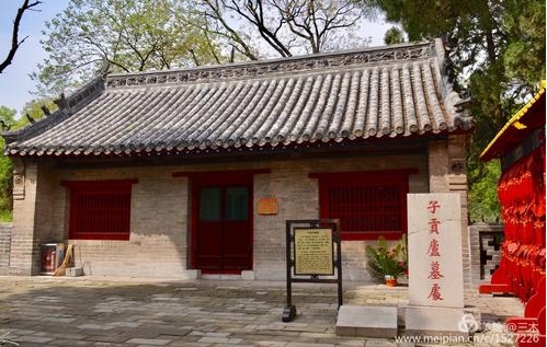 孔子最亲密的三大弟子:子路最勇猛,子贡最善辩,颜回最仁德 孔子最亲密的三大弟子:子路最勇猛,子贡最善辩,颜回最仁德